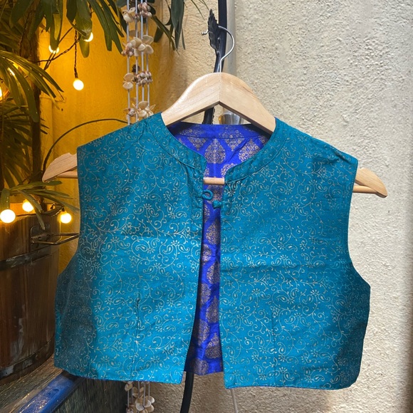 Reversible Short Coat. Size - S-M - Picture 3 of 8